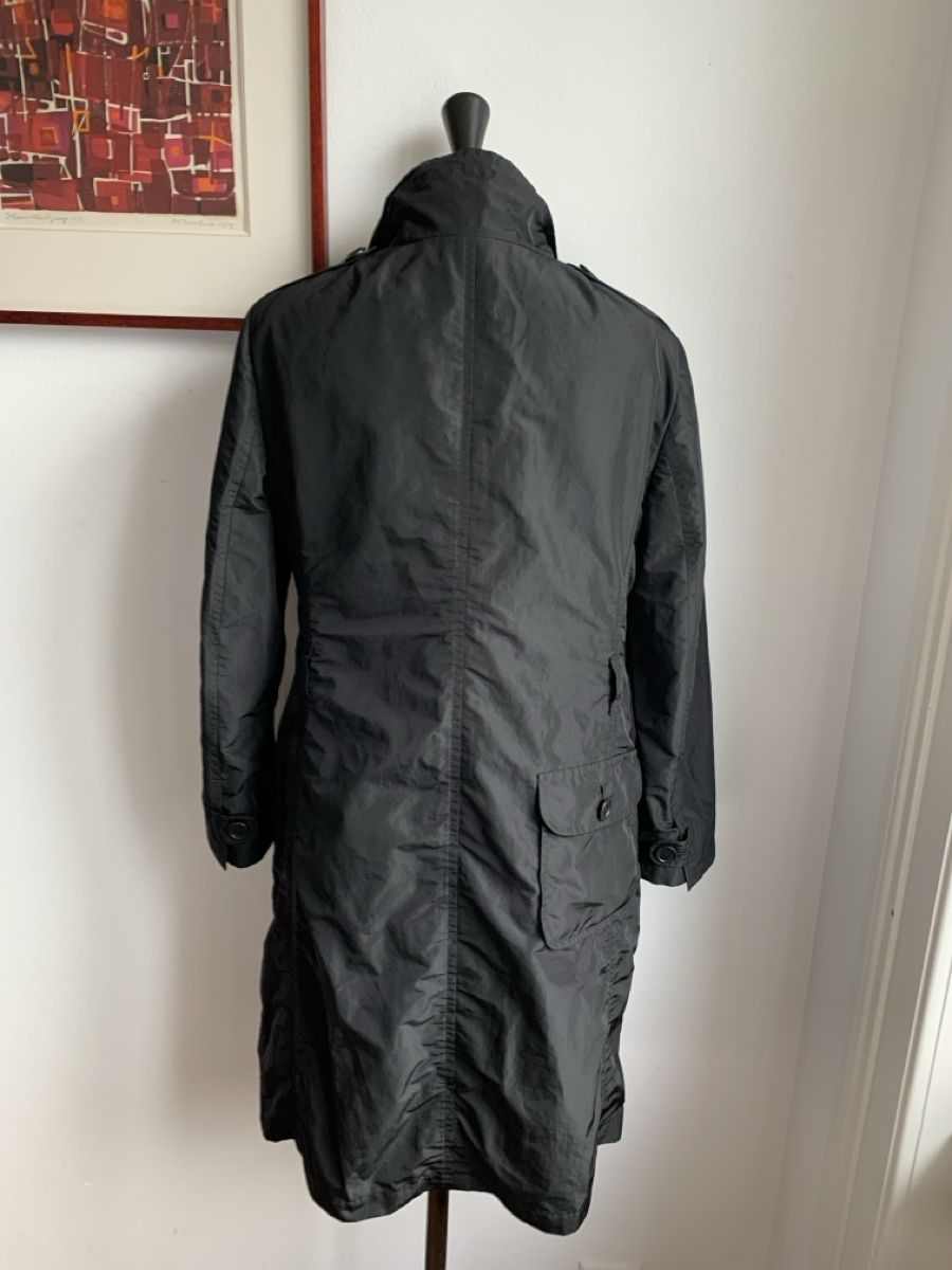 Akris Cappotti: AKRIS: Cooler schwarzer Trenchcoat mit Innenfutter, 38 – Usato da Luzern venduto da designluzern 4
