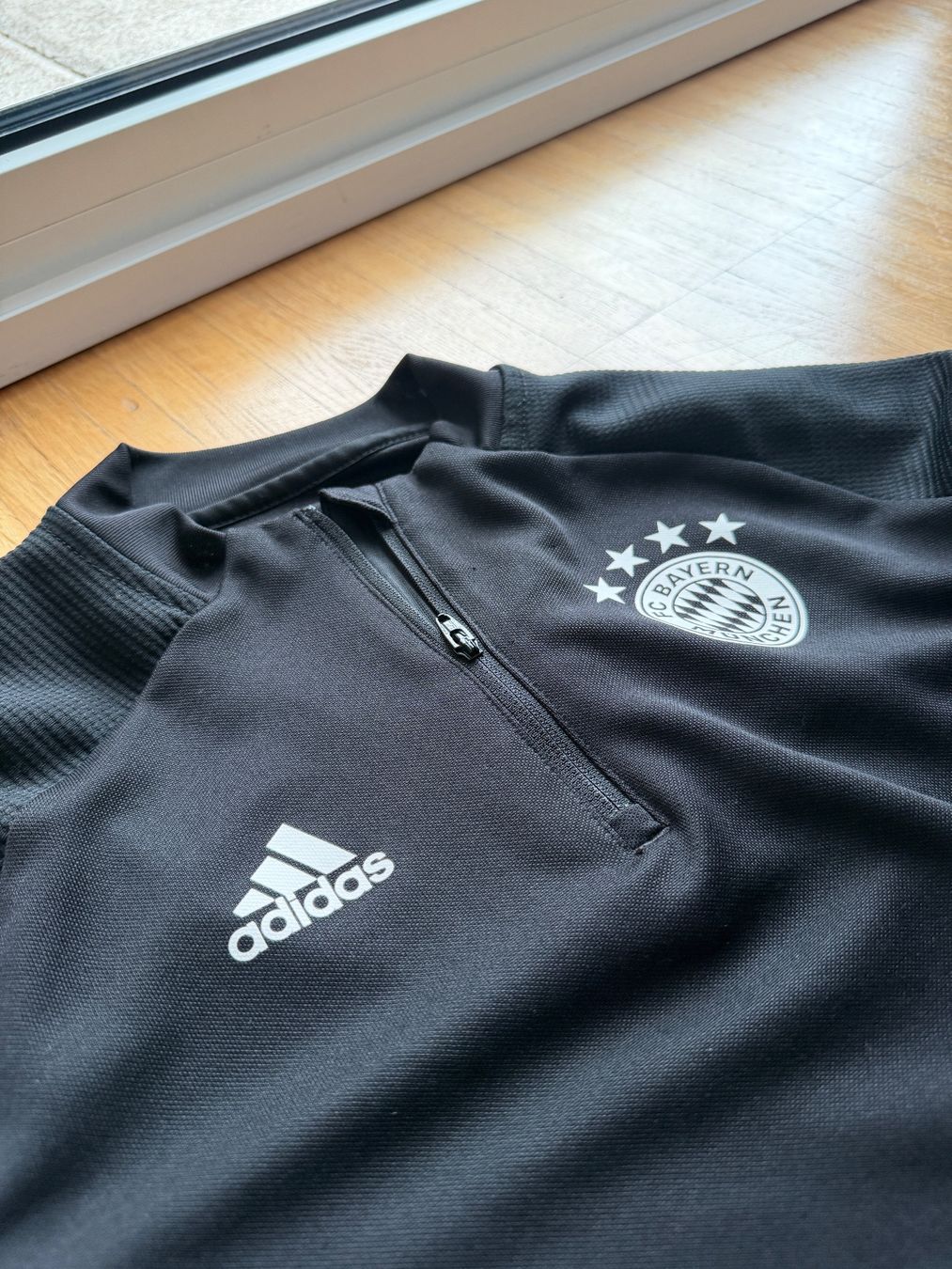 Adidas Maglioni & Felpe: FC Bayern Trainings Oberteil – Usato da Opfikon venduto da Lui_07 2
