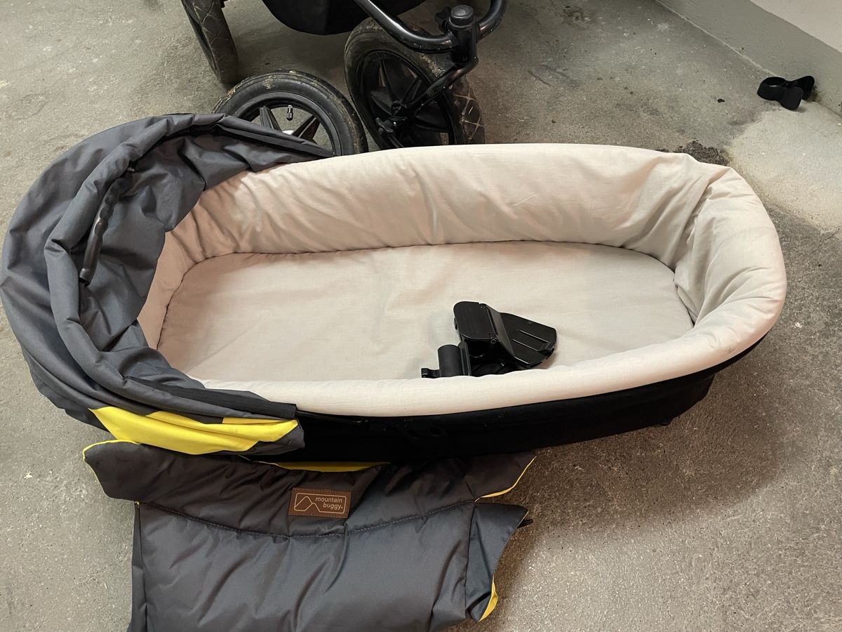 Mountain Buggy Kinderwagen: Mountain Buggy Terrain Kinderwagen – Gebraucht aus Bern von pr12 4