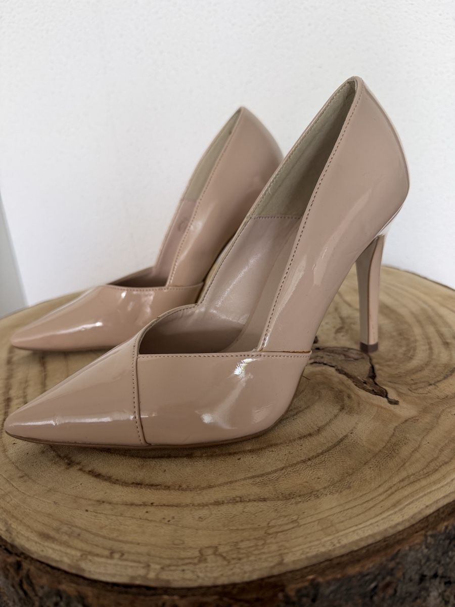 Scarpe da donna: Zign Nude Lack Pumps Gr. 37 – Nuovo (secondo la descrizione) da Hägglingen venduto da Raff_Ella 1