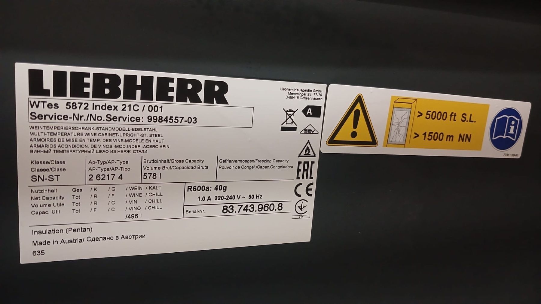 Liebherr Frigoriferi: Weinkühlschrank Liebherr Vinidor – Usato da Zürich venduto da Traberei 2