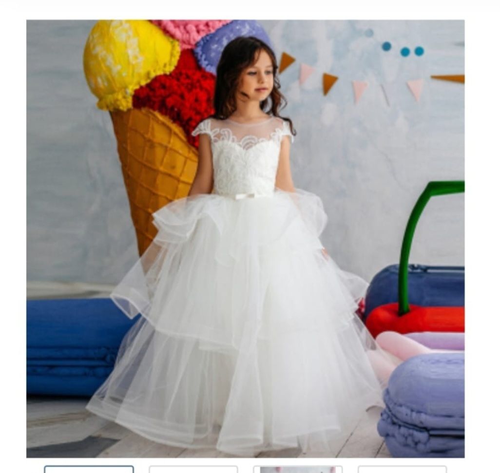 Vestiti & Gonne: Festkleid Mädchen 140 – Nuovo (secondo la descrizione) da Oftringen venduto da Oki81