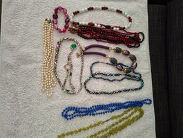 Schmuck Lot Damen Halsketten und Armband diverses