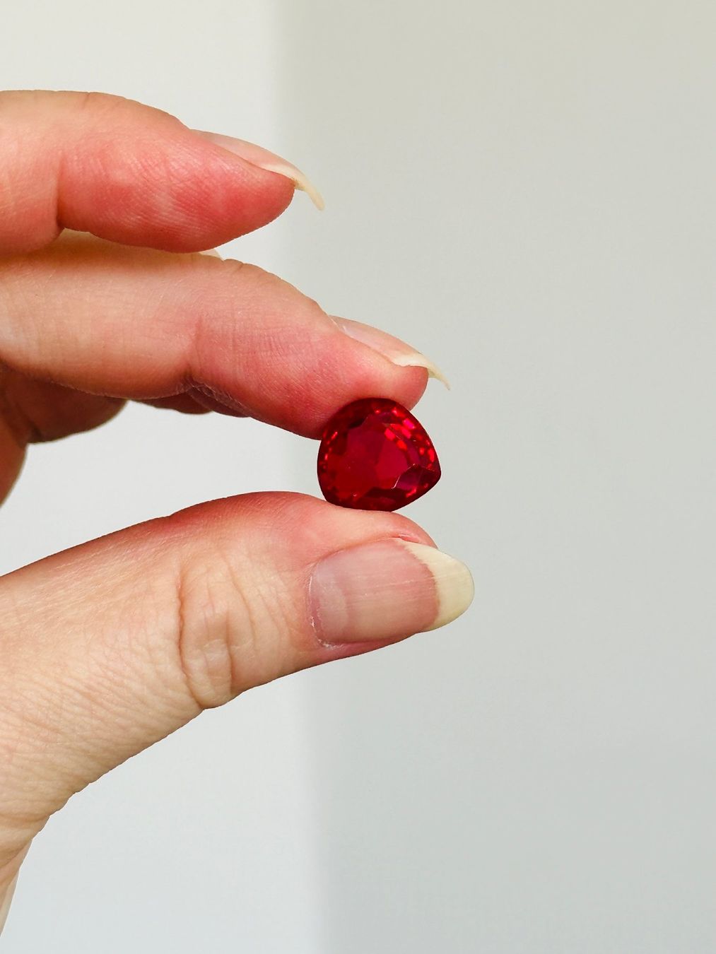 Pietre preziose: 11.60 Ct  Certified Loose Gemstone – Nuovo e nell'imballaggio originale da Genève venduto da AWWA