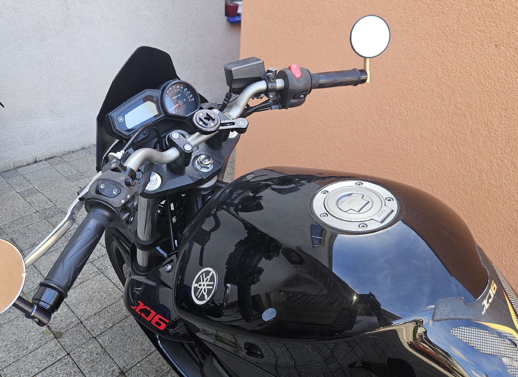 Yamaha Strasse: Yamaha XJ6 – Gebraucht aus Stein AG von Omix 1