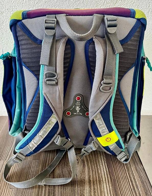 Step by Step Sacs à dos: Schulrucksack STEP BY STEP inkl. Regenhülle – D'occasion à Ersigen par Resuss 2