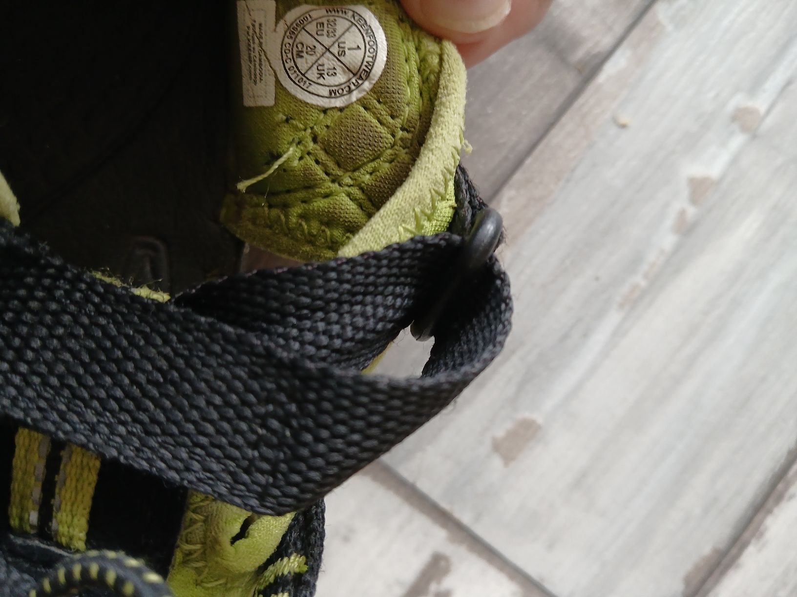 Keen Scarpe per ragazzi: 32 33 Keen Sandale – Usato da Sevelen venduto da boutiquenounou 3
