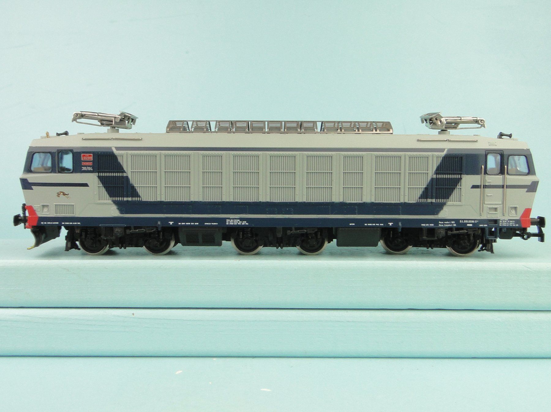 Rivarossi Modellini di ferrovie: Rivarossi H0 1472 FS Ellok E 633 "Tigre" – Usato da Bülach venduto da cann11 1