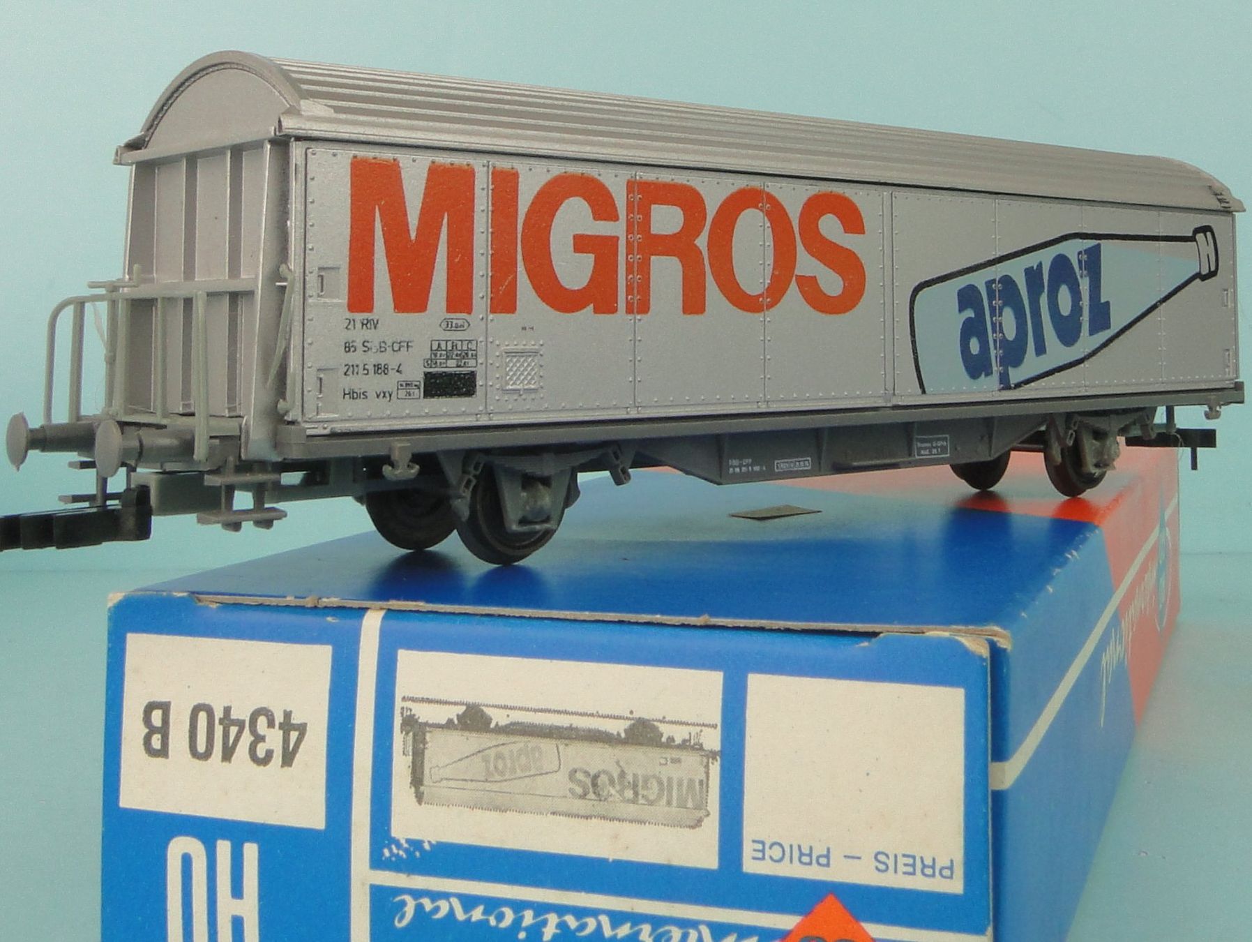 Roco Modelleisenbahnen: Roco 4340B Hbis Migros Aproz – Gebraucht aus Bülach von cann11