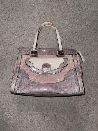 vintage guess bag pink snakeskin 