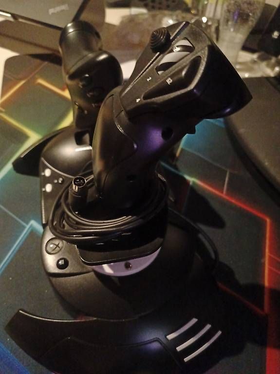 Thrustmaster Controller: Thrustmaster T.Flight Hotas One Joystick – Gebraucht aus Langenthal von Andreas862 1