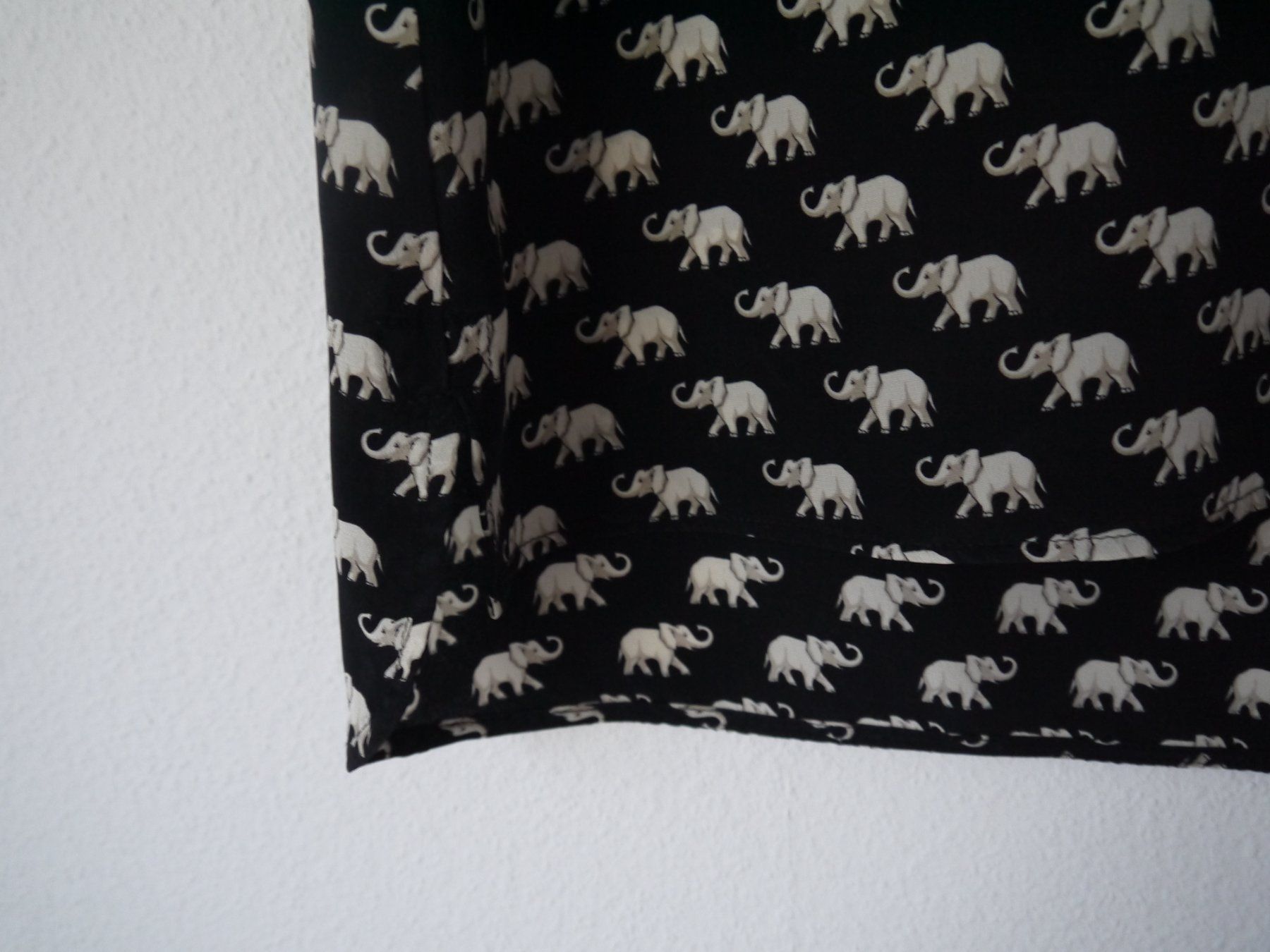 Max Mara Top: WEEKEND Max Mara Top aus Seide – Usato da Hagendorn venduto da Blaf 2