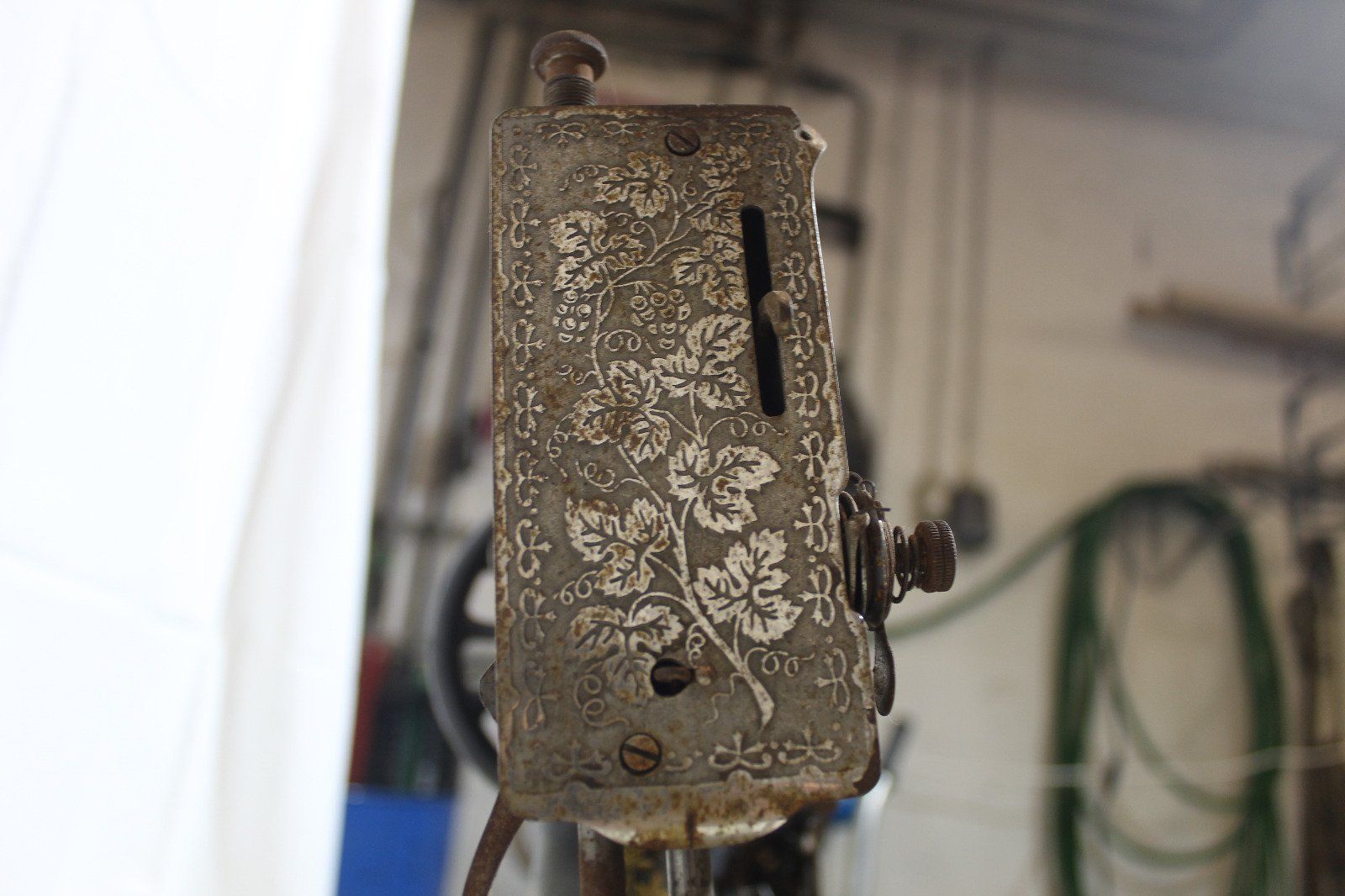 Singer Nähmaschinen: Vintage Singer 128 Nähmaschine – Gebraucht aus Kiesen von ani_djb8 2