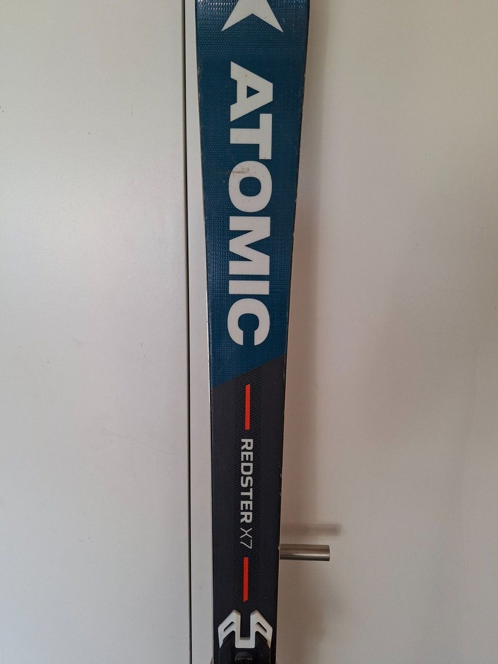 Atomic Sci: Ski Atomic – Usato da Oberurnen venduto da Seliner10 1