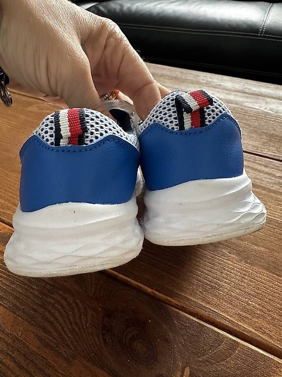 Scarpe per ragazzi: Tommy H. Schuhen Gr. 26 – Usato da Berikon venduto da Naepli20 1