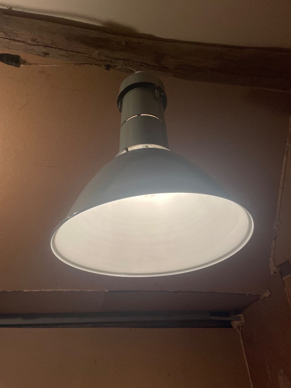 Lustres & lampes de plafonds: Industrielampe – D'occasion à Wetzikon ZH par wae_lf6m 1