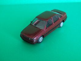 Opel Vectra von Herpa 1787