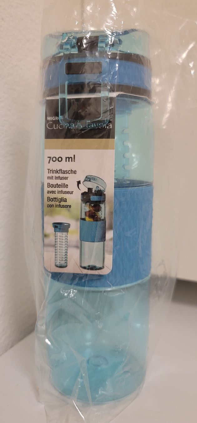 Borracce & Thermos: Trinkflasche 700ML Cucina e tavola mit Infuser – Nuovo e nell'imballaggio originale da Zug venduto da matomic85