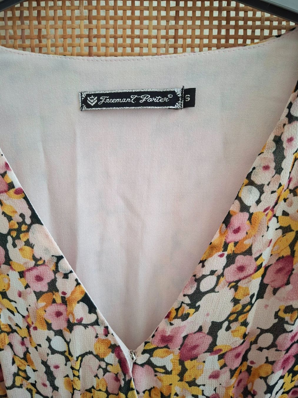 Robes: Robe longue imprimée fleuri taille S Freeman T. Porter – D'occasion à Genève par a_t_g5kq 3