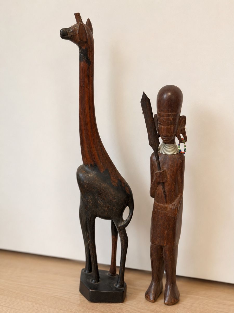Xilografie: Afrikanische Holzfiguren – Nuovo e nell'imballaggio originale da Tennwil venduto da Zaylaaa 1
