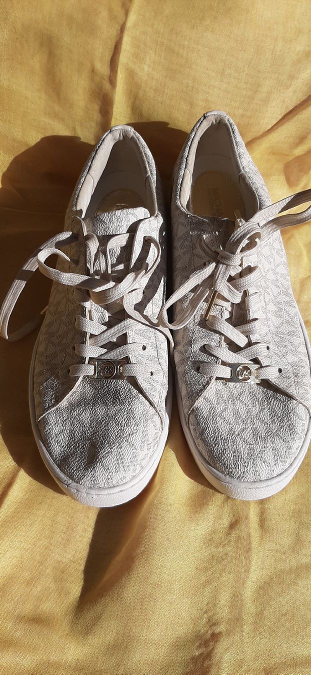 Michael Kors Scarpe da uomo: Michael kors 38 collection 2025 – Nuovo (secondo la descrizione) da Montreux venduto da j44_5f9m 1