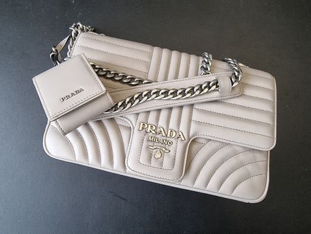 Prada Tasche Pattina 1BD135