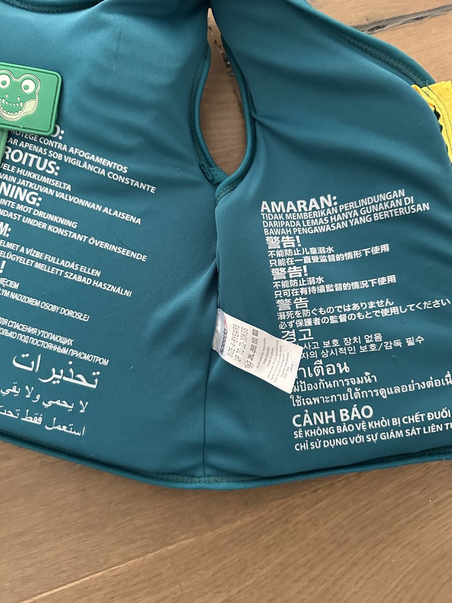 Speedo Giubbotti di salvataggio: Speedo Schwimmweste 4-6 Jahre – Usato da Herzogenbuchsee venduto da GyK87 1