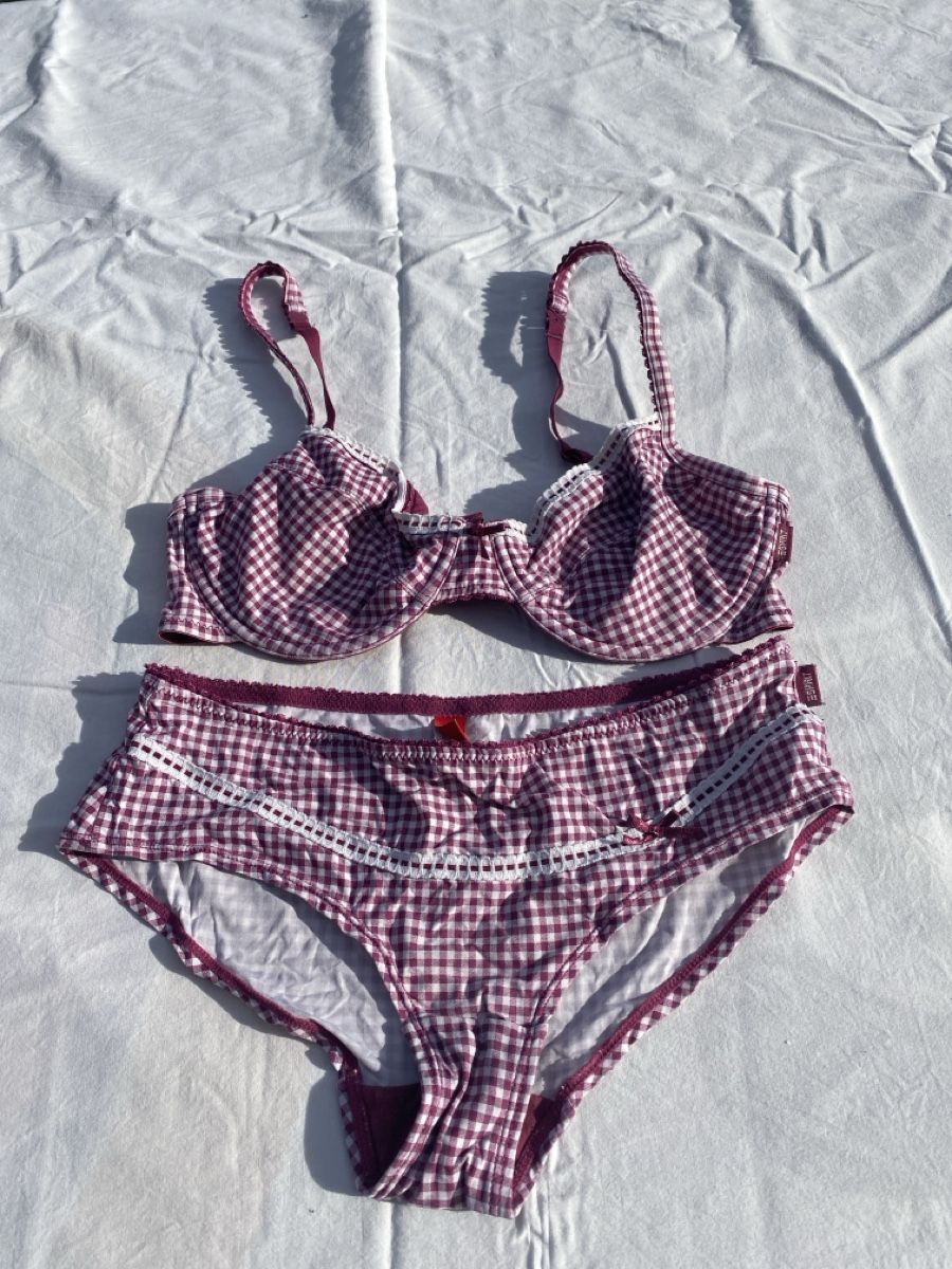 Autres dessous: Sous-vêtements ensemble Esprit – D'occasion à Lonay par Ikoko