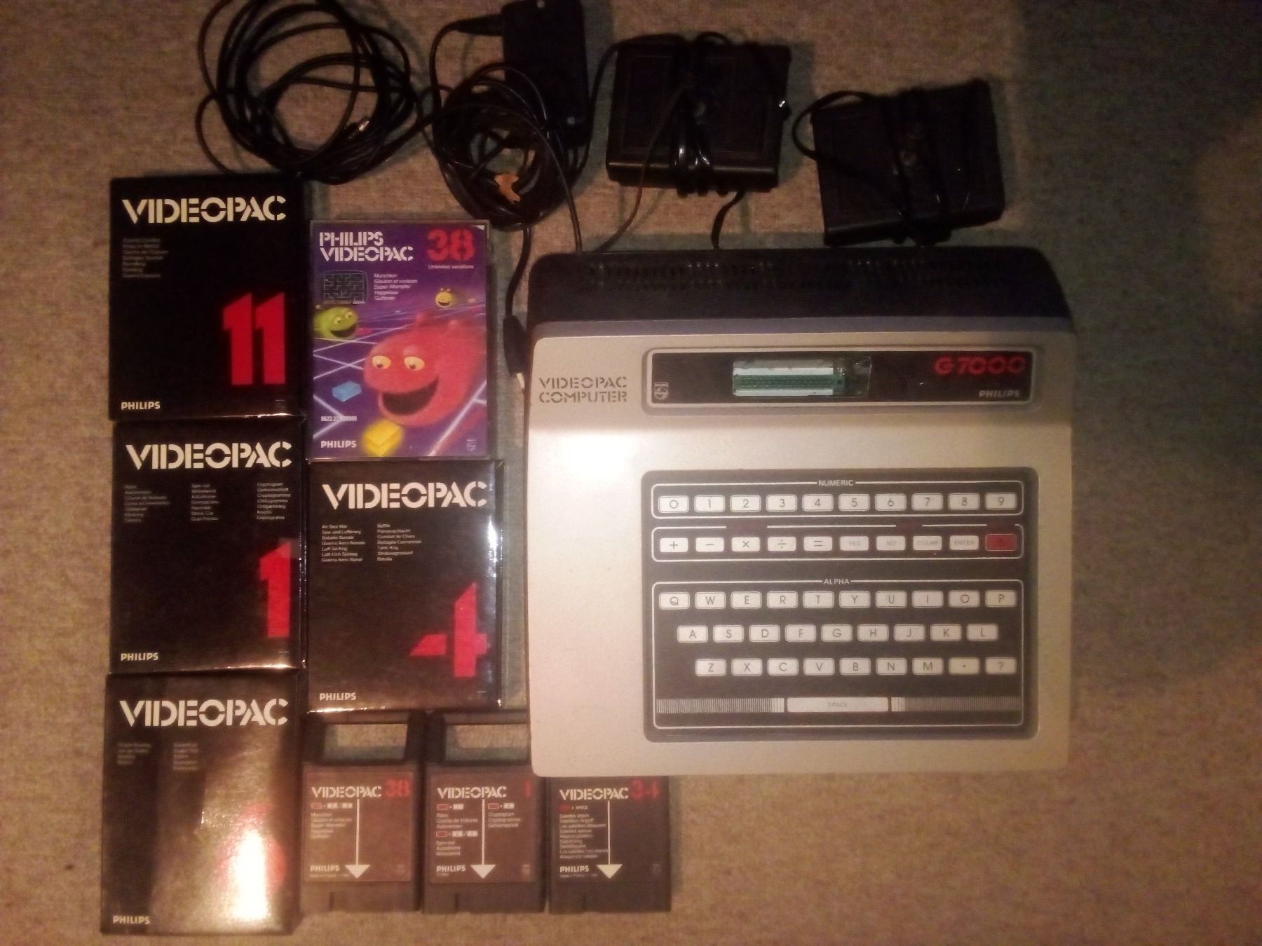 Philips Console: Philips G7000 Konsole mit Games – Usato da Turbenthal venduto da fatalbeauty