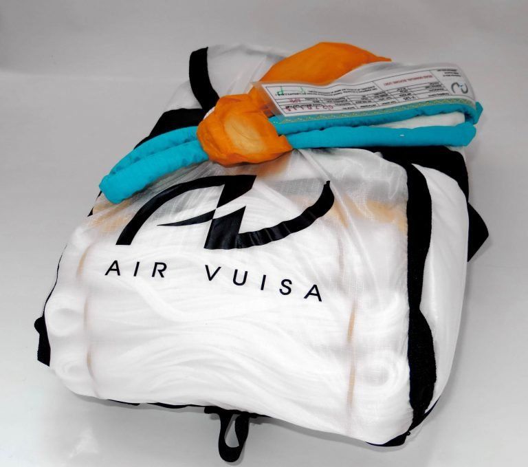 Sport dell'aria & Aquiloni: Notschirm-Komplettangebot AirVuisa SF-90 + AV Frontcontainer – Nuovo e nell'imballaggio originale da Walenstadtberg venduto da Paratrade77 1