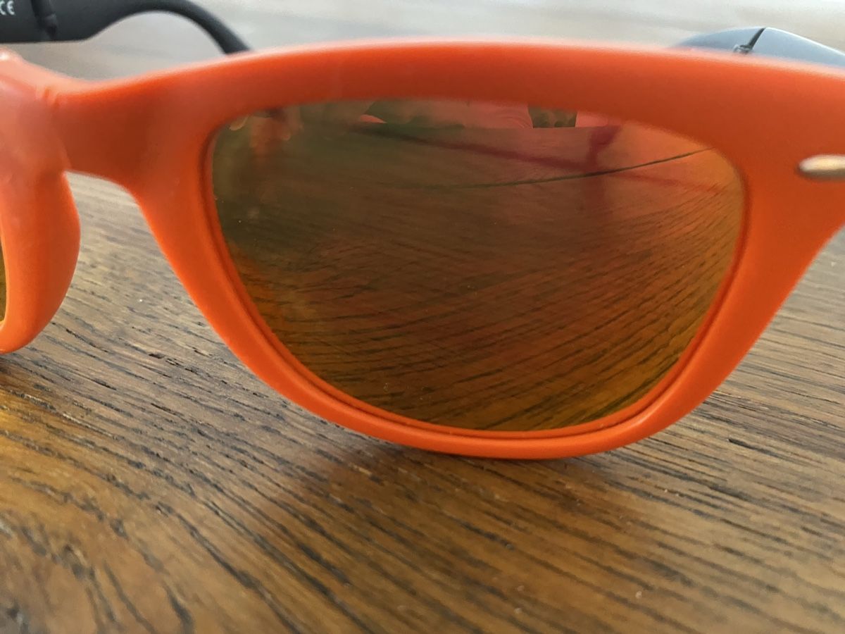 Ray-Ban Occhiali & Lenti: Original Ray-Ban Folding Wayfarer RB4105 Orange – Nuovo (secondo la descrizione) da Figino venduto da buy77 2