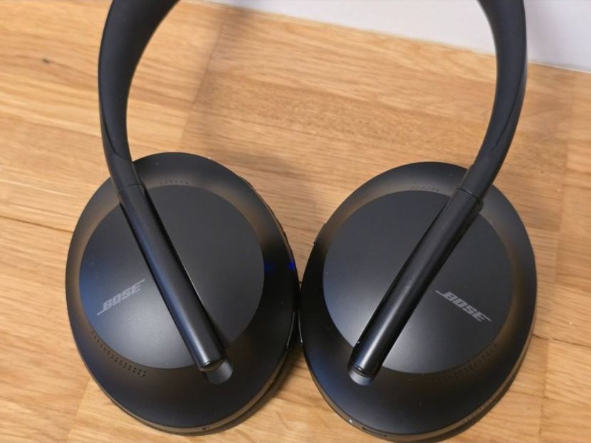 Bose Cuffie: Bose Noise Cancelling Headphones 700 – Usato da Basel venduto da Honest 2