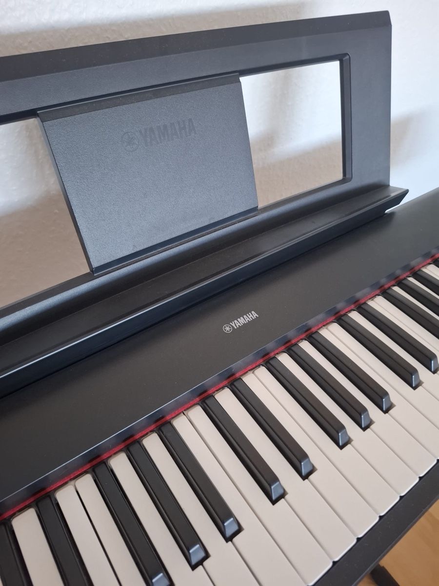 Yamaha Strumenti musicali: Clavier Yamaha bon état – Usato da La Ferrière venduto da MichaelGerber. 2
