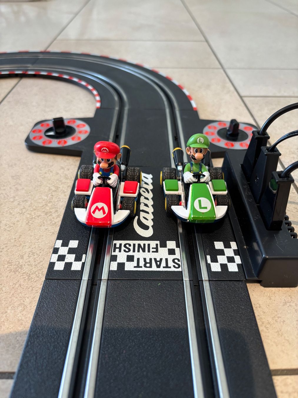 Carrera Piste: Carrera GO Mario Kart Autorennbahn – Usato da Sulz AG venduto da FantasyHouse 2