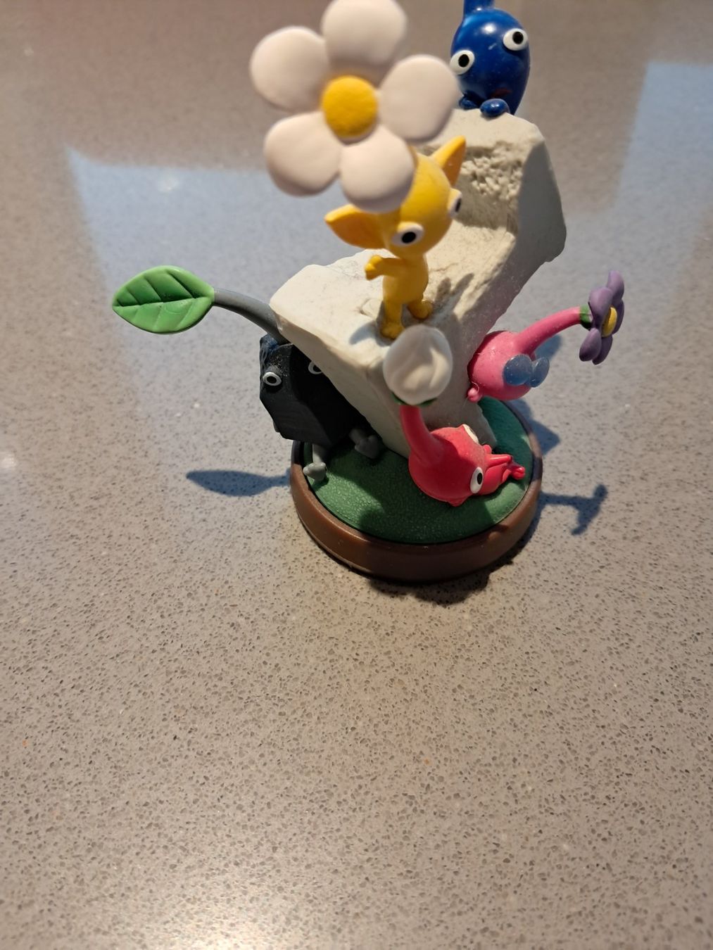 Nintendo Statuette: Amiibo Pikmin – Usato da Liestal venduto da nemi-lou 2
