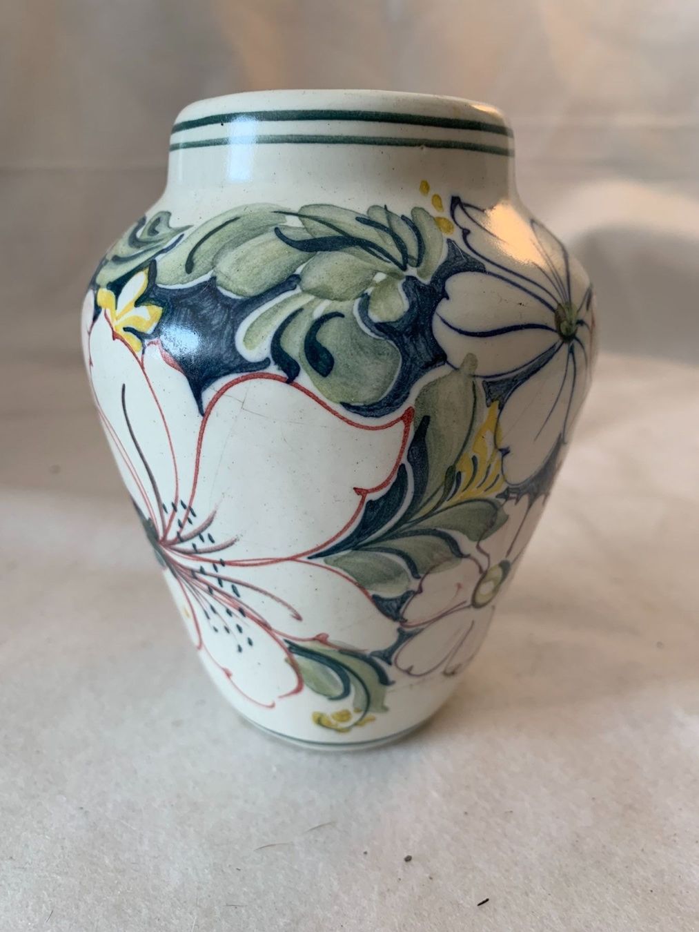 Vasen & Gefässe: Schöne bemalte Vase     A61 – Gebraucht aus Schötz von amore14