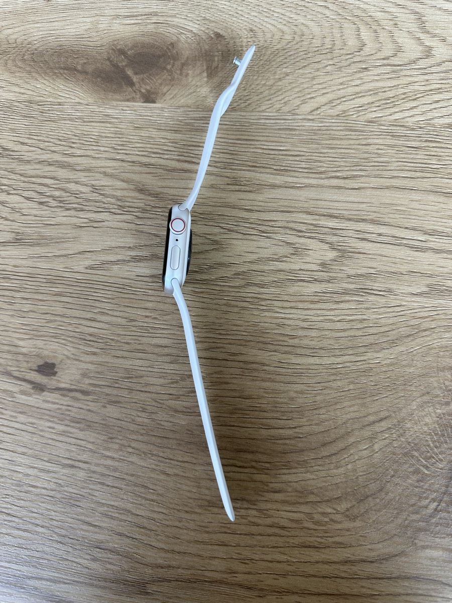 Apple Smartwatch: Apple Watch – Nuovo e nell'imballaggio originale da Abtwil SG venduto da iva_gc6d 3