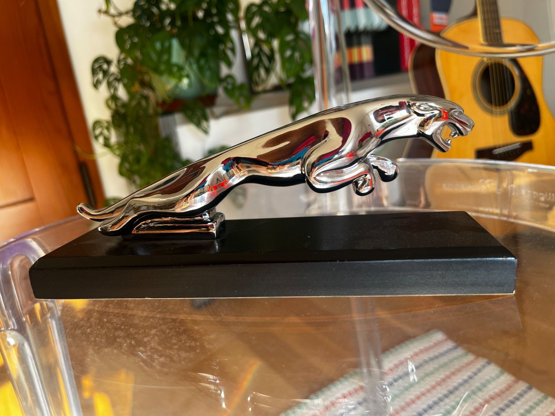 Jaguar Accessori per altri veicoli: Jaguar Kühlerfigur 18.5 cm – Usato da Zürich venduto da Allrounders 6
