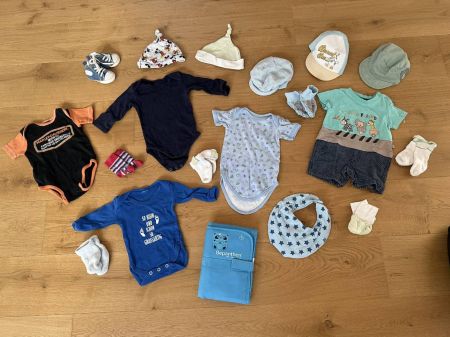 Babykleiderpaket Grösse 50/56, Junge