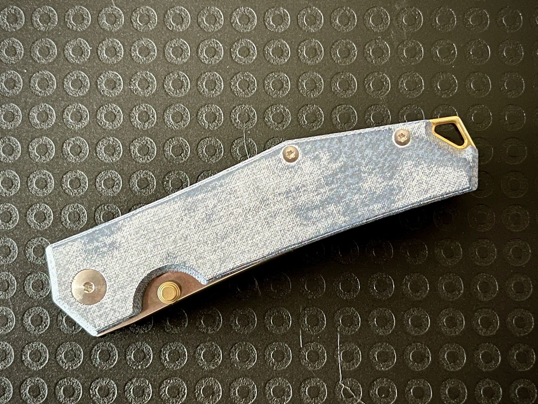 Giant Mouse Coltelli tascabile: Giantmouse Ace Clyde Blue Canvas Micarta – Nuovo (secondo la descrizione) da Frauenkappelen venduto da Doc_Snyder 2