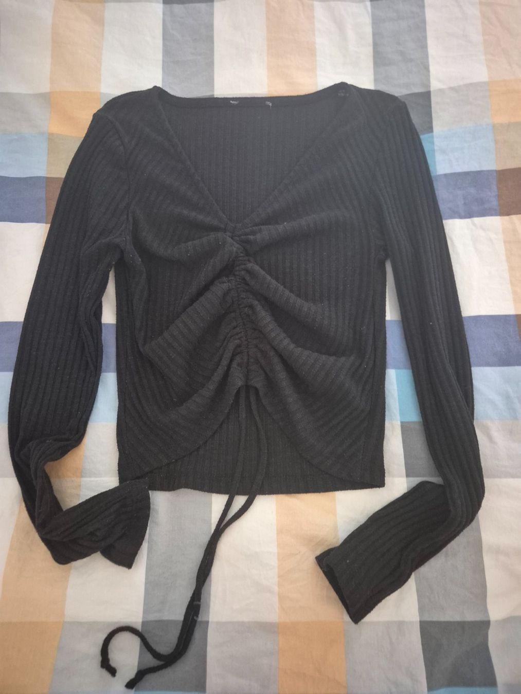 Lotti di vestiti: 11 Damenpullover Paket, verschiedene Farben, Grösse S/M – Usato da Glattfelden venduto da Jenoptik 6
