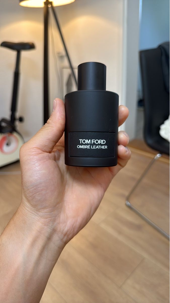 Tom Ford Profumi & Eau de Toilette: Tom Ford Ombré Leather Eau de Parfum 100ml – Usato da Zollikon venduto da kobe23