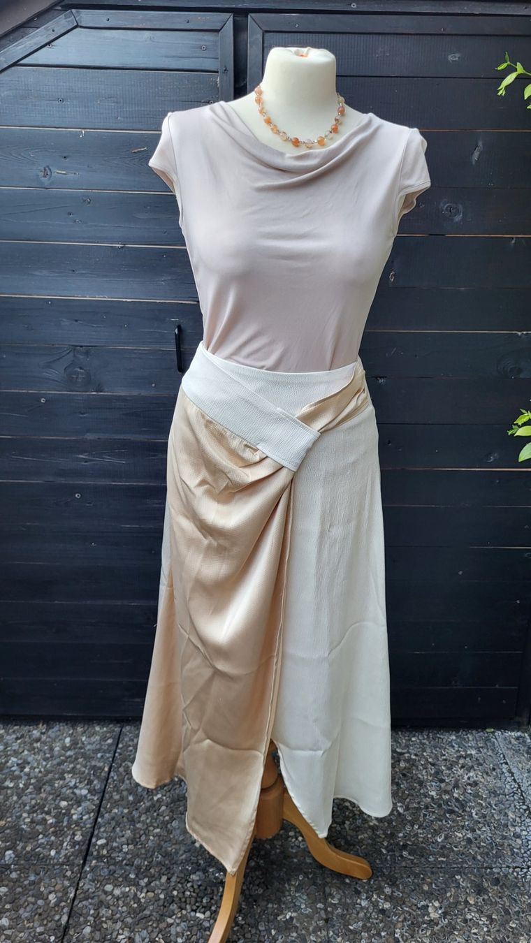 Camicette: Top -blouse  beige – Nuovo (secondo la descrizione) da Fribourg venduto da VictoriaShop7 6