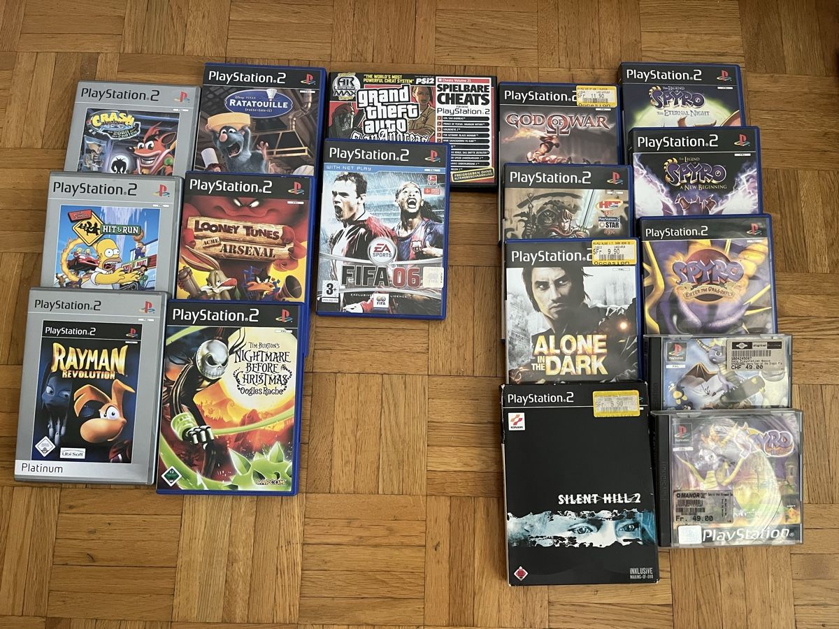 Sony Console: PlayStation 2 Console Bundle with 18 Games and Cables – Usato da Baar venduto da MelMel04 1