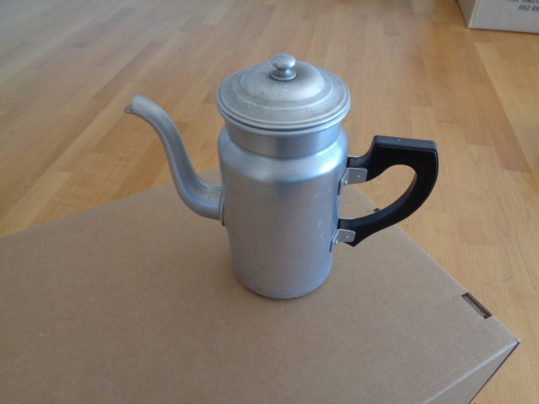 Teiere: Kaffeekrug antik Alu – Usato da Hägglingen venduto da Orysen