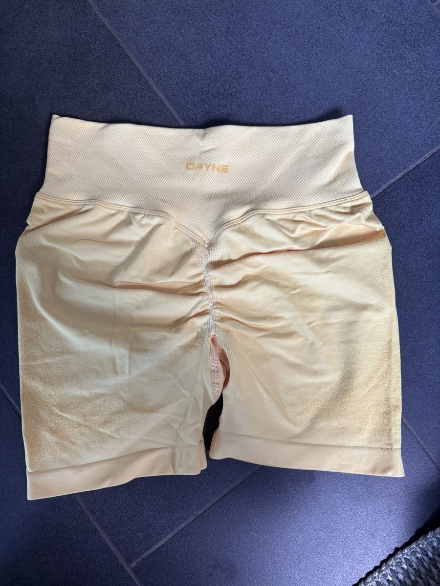 DFYNE Leggings: Dfyne shorts, gelb, Gr. M – Neuf (Voir description) à Seuzach par len_6mrv