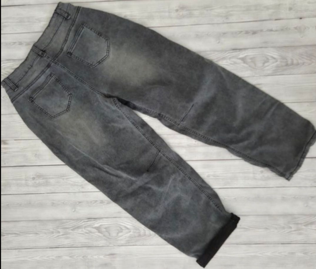 Jeans: jeans Barrel L – D'occasion à Giubiasco par A.B00
