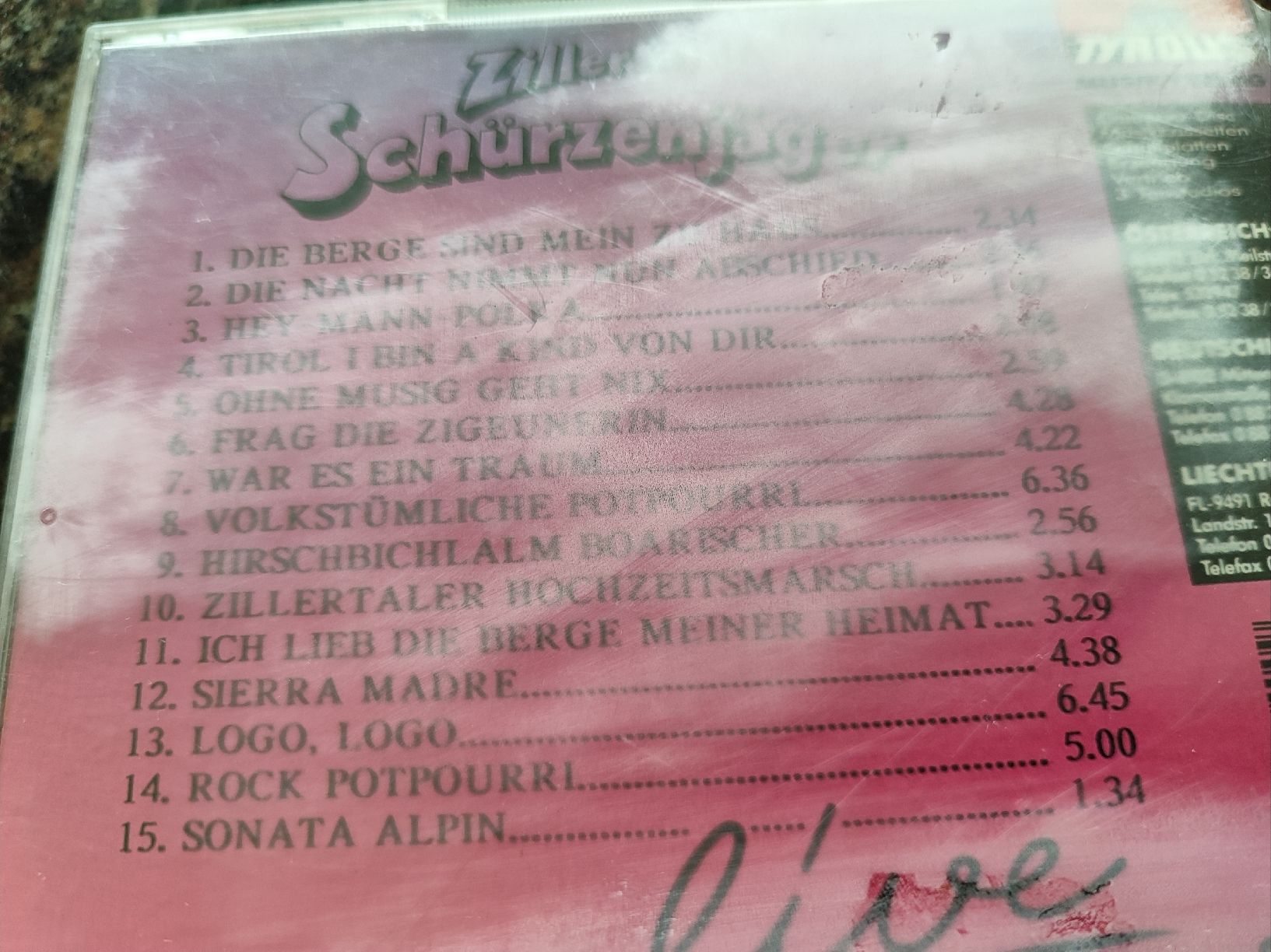 CD: CD, Zillertaler Schürzenjäger  – Usato da Madiswil venduto da marmotte63 4