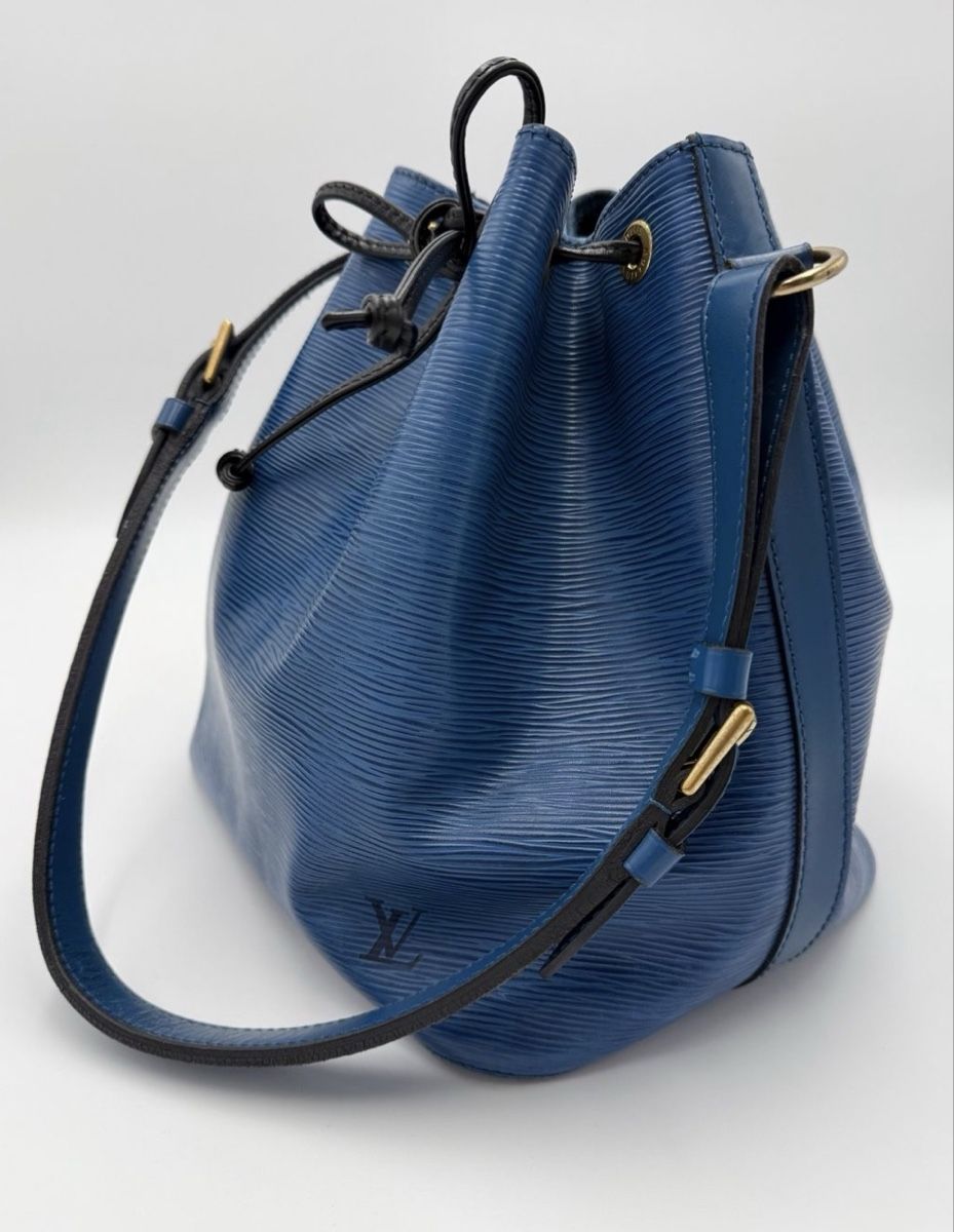 Louis Vuitton Borse da donna: Louis Vuitton Petit Noe Epi blu – Usato da Pollegio venduto da eli_8bm2 7