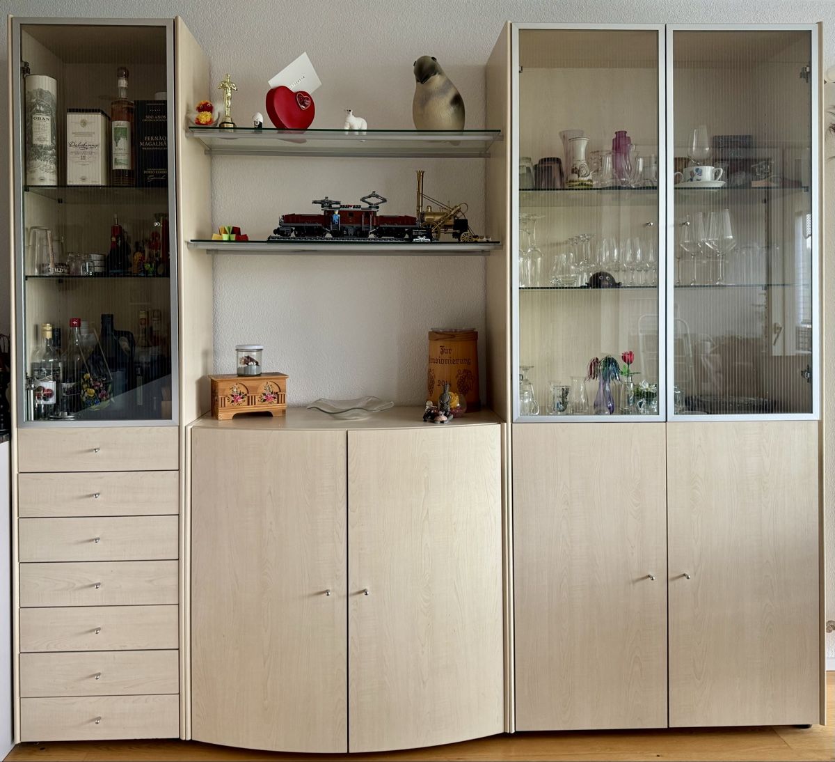 Regale: Wohnwand – Gebraucht aus Moosseedorf von prewue
